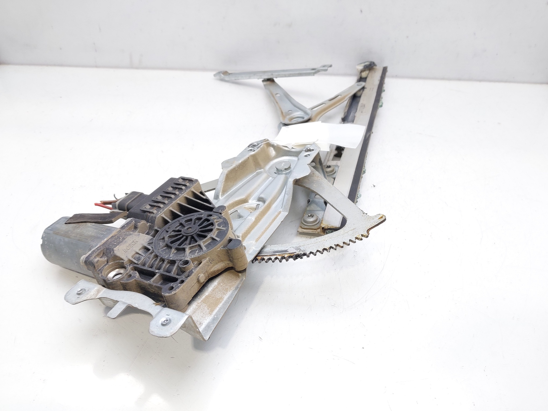 OPEL Astra J (2009-2020) Regulator de geam ușă stânga față 13100417 20700127