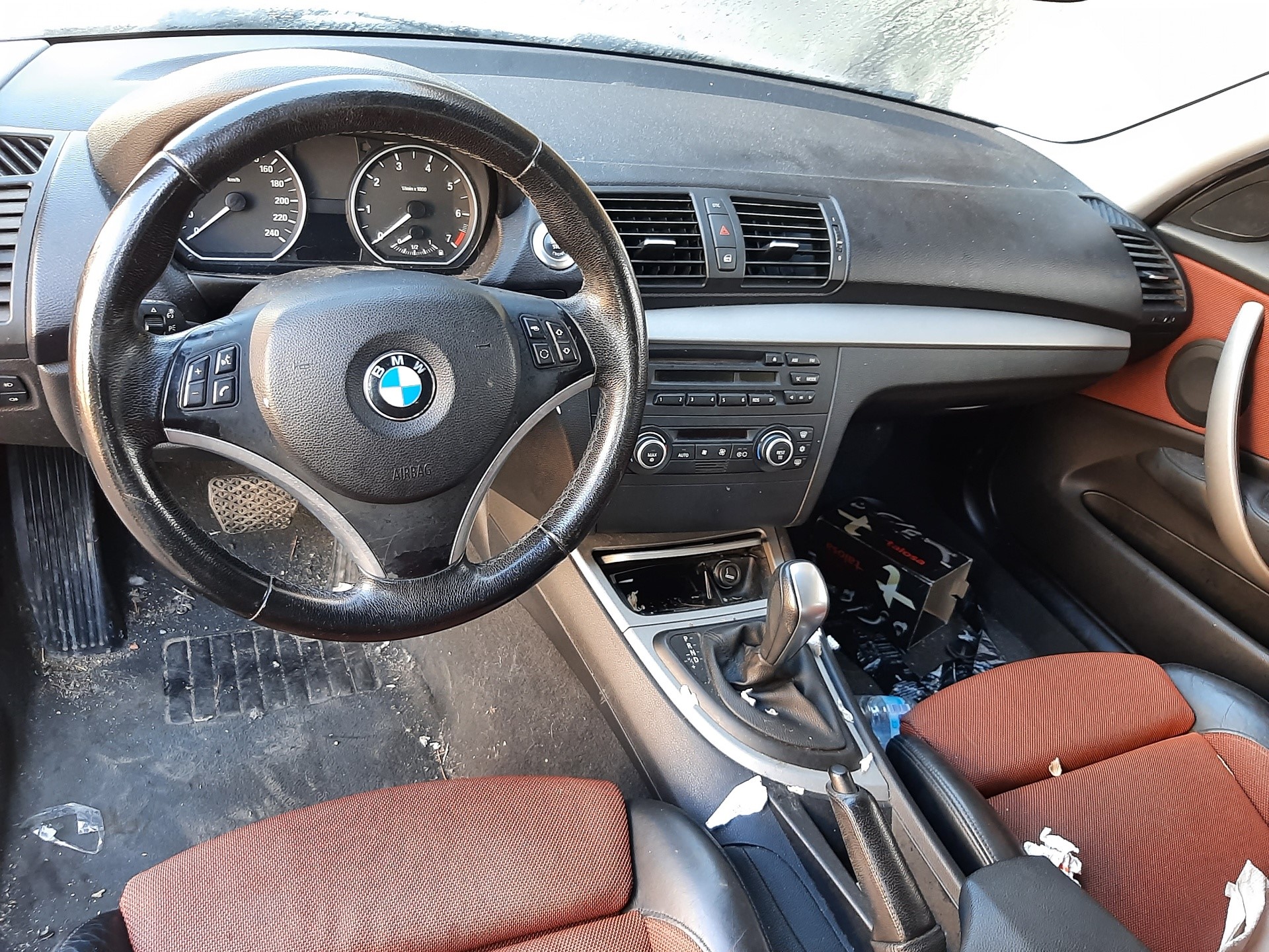 BMW 1 Series E81/E82/E87/E88 (2004-2013) Galinis kairys žibintas 7164955 24952957