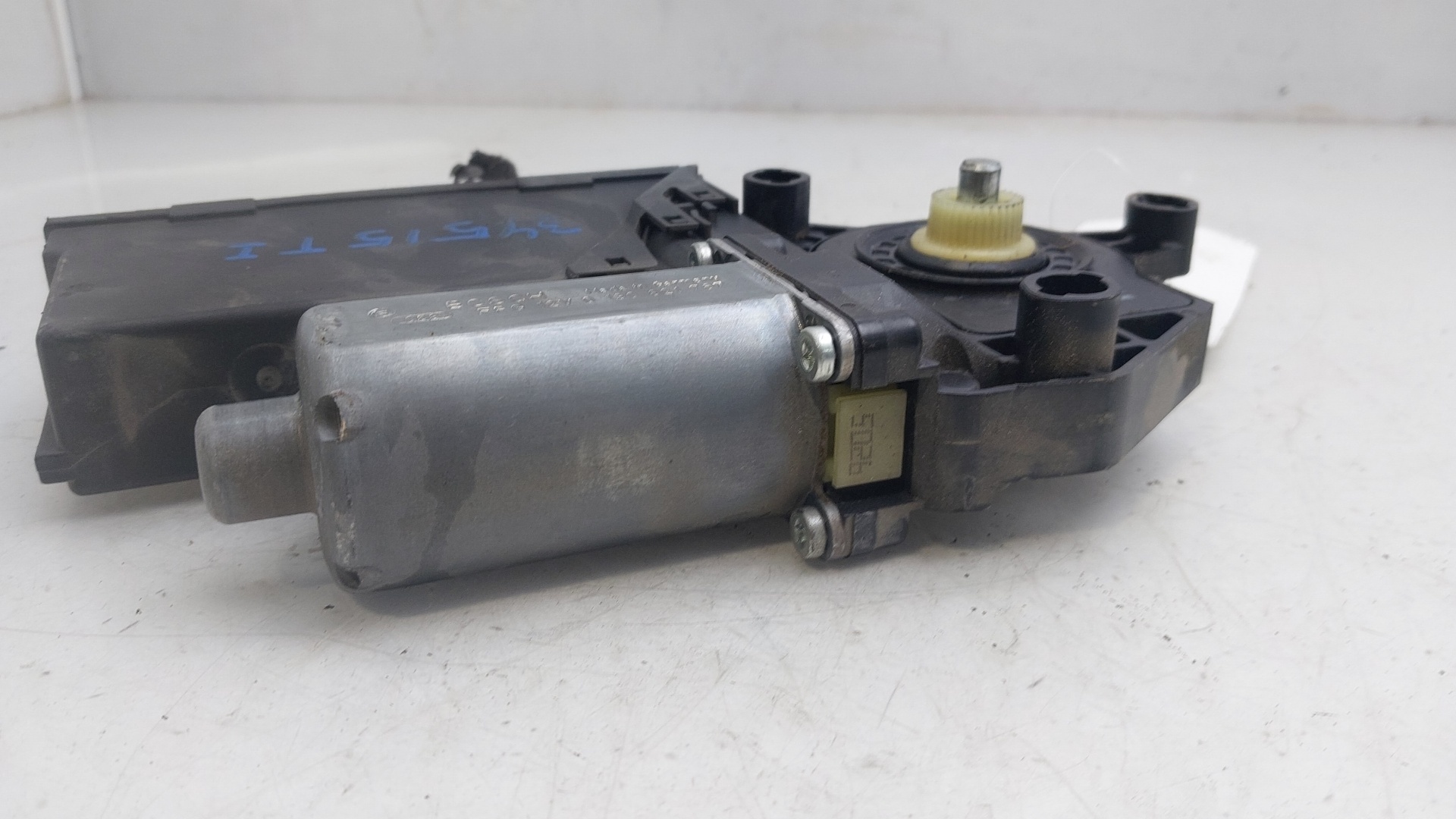 AUDI A4 B7/8E (2004-2008) Rear Left Door Window Control Motor 8E0959801A 25224508