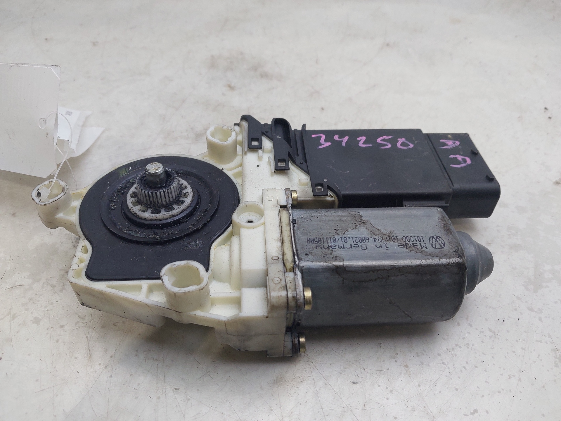 NISSAN Toledo 2 generation (1999-2006) Front Right Door Window Control Motor 1J1959802D 24401027