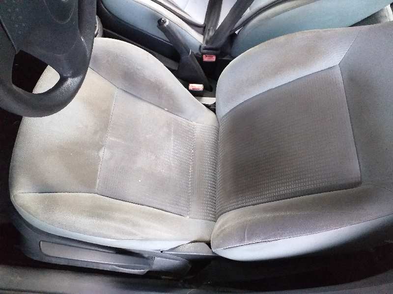 SEAT Cordoba 2 generation (1999-2009) Priekinių dešinių durų išorinė rankenėlė 3B0837207FFKZ 24126397