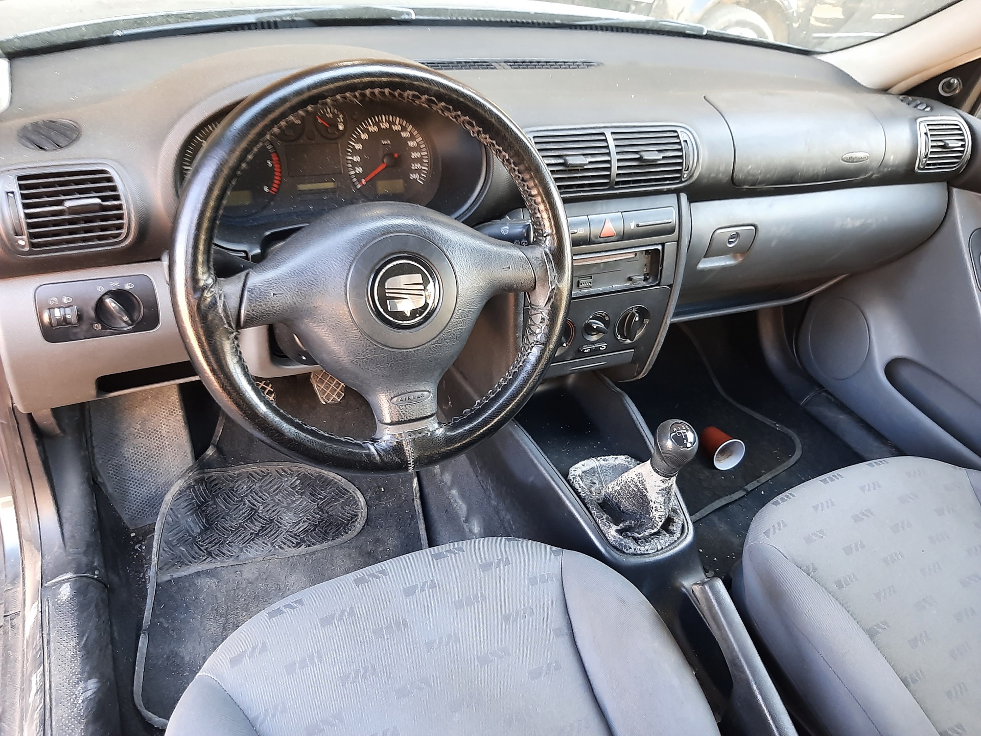 NISSAN Priekšējo labo durvju slēdzene 3B4839016A 25710025