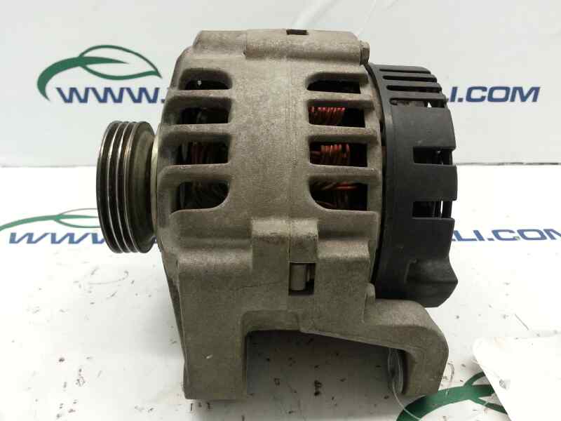 RENAULT Clio 2 generation (1998-2013) Laturi 7700437090 20165868