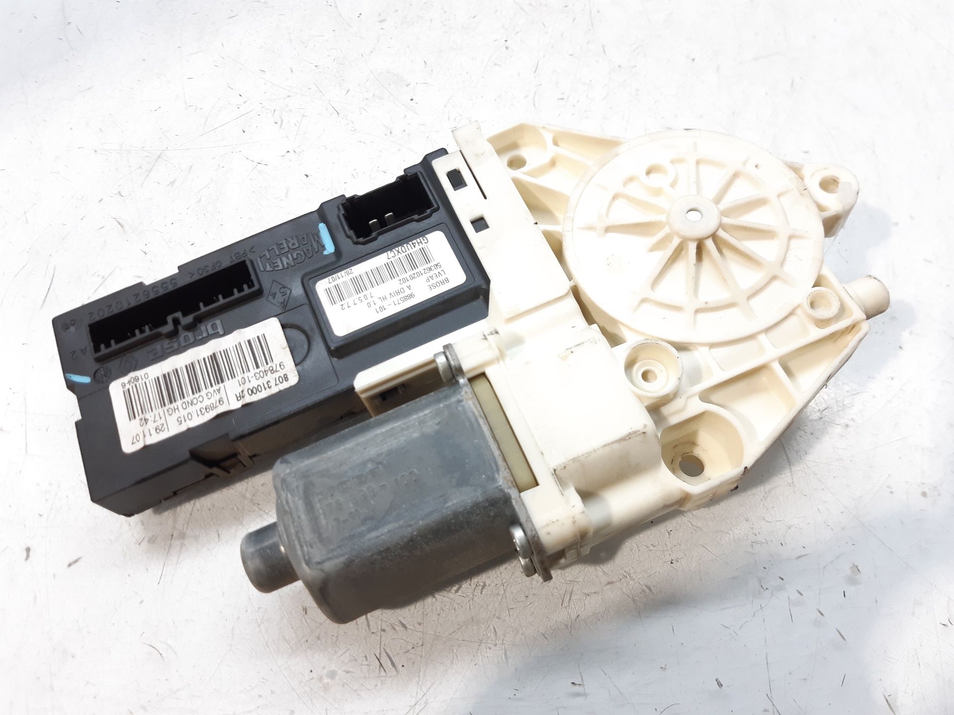 RENAULT Laguna 3 generation (2007-2015) Front Left Door Window Regulator Motor 807310002R 18775887