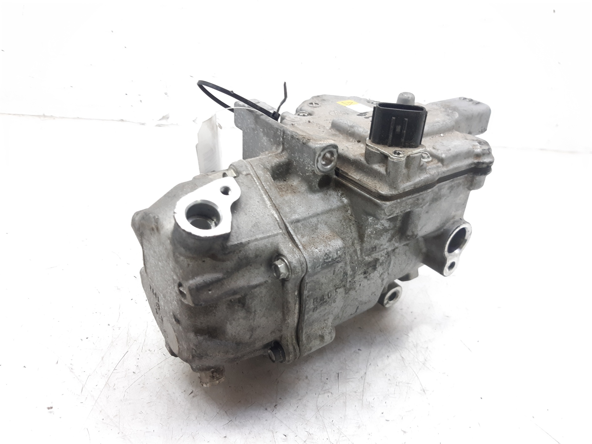 TOYOTA Yaris 3 generation (2010-2019) Ilmastointipumppu 0422001501 22298240