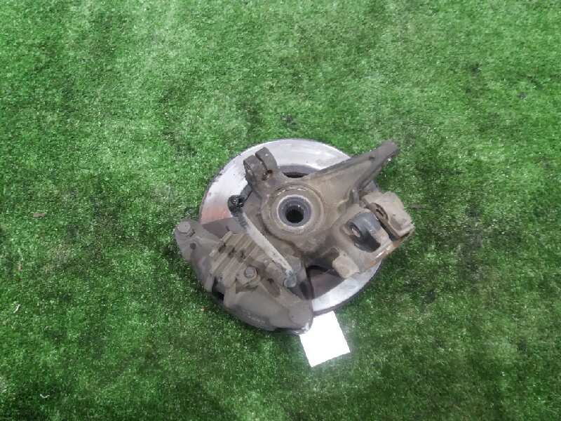 PEUGEOT 206 1 generation (1998-2009) Front Left Wheel Hub 364652 18419720