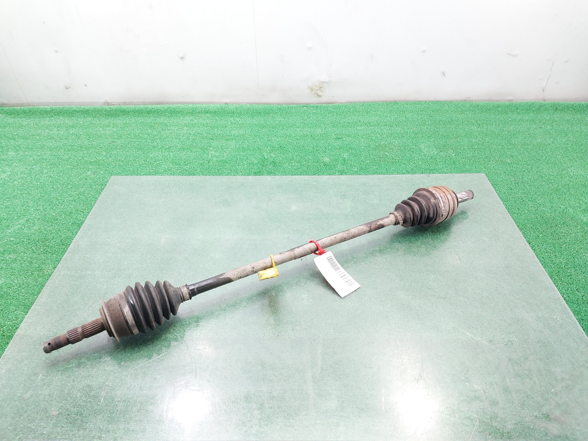 OPEL Corsa B (1993-2000) Front Right Driveshaft 93192082 25071293