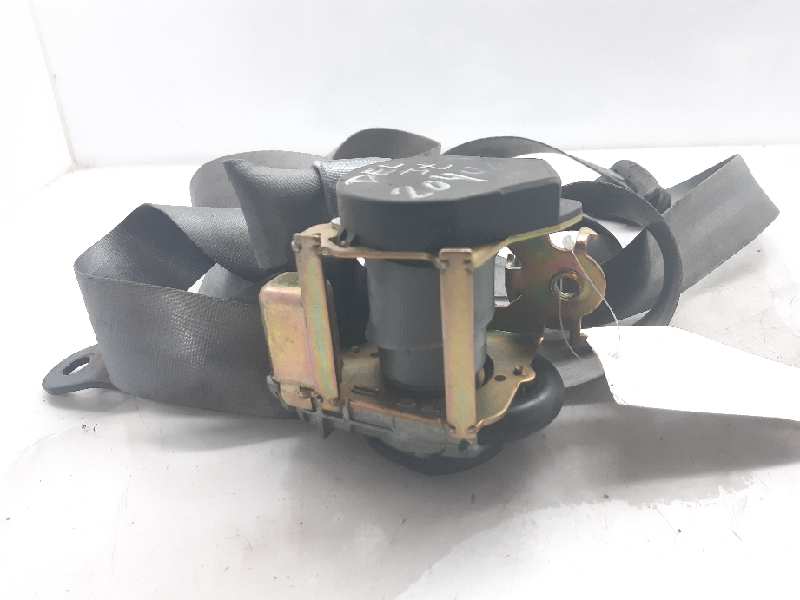 SEAT Leon 1 generation (1999-2005) Front Left Seatbelt 777RP0061A 18525446