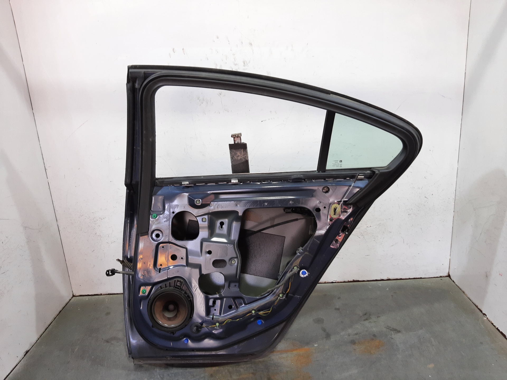 OPEL Insignia A (2008-2016) Rear Right Door 22796348 20153187