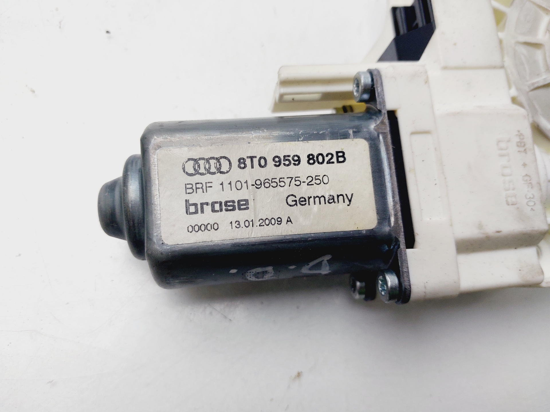 AUDI A5 8T (2007-2016) Moteur de commande de vitre de porte avant droite 8T0959802B 25590629