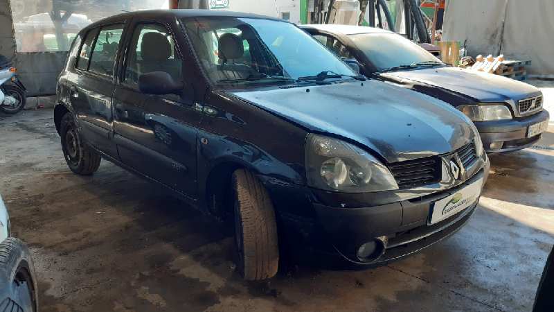 RENAULT Clio 2 generation (1998-2013) Фонарь задний левый 8200071413 18634708