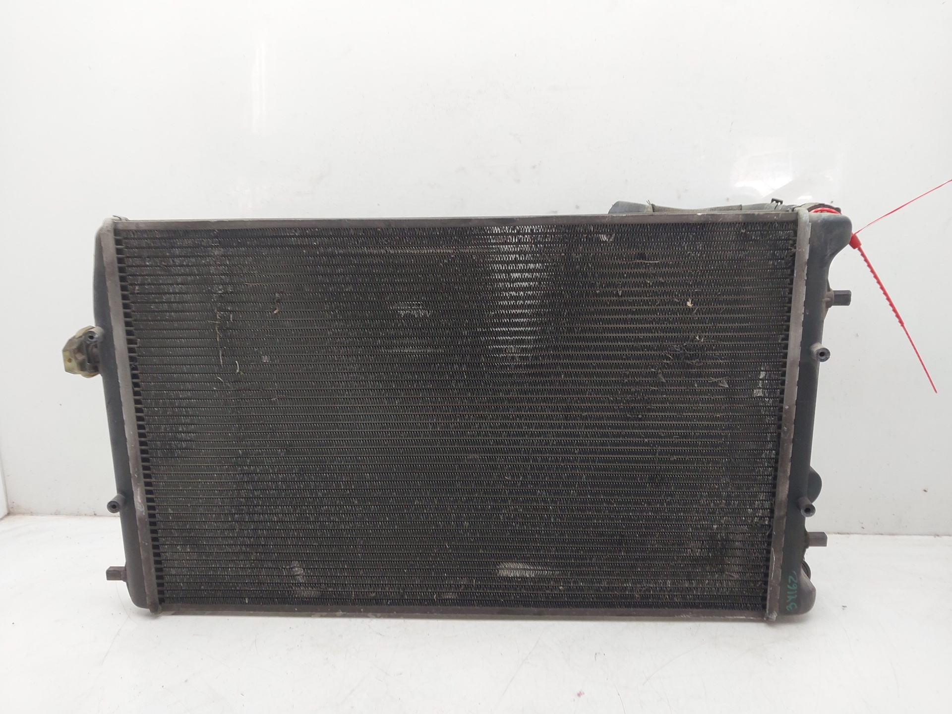 SEAT Ibiza 4 generation (2008-2017) Aušinimo radiatorius 6Q0121253R 25323725