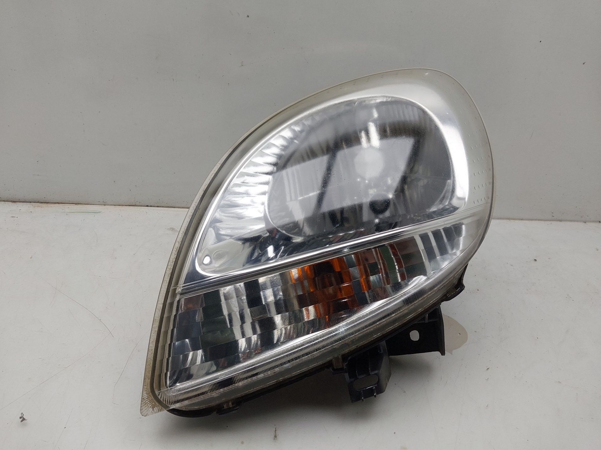 ASTON MARTIN Kangoo 1 generation (1998-2009) Front Left Headlight 8200236590 24141315