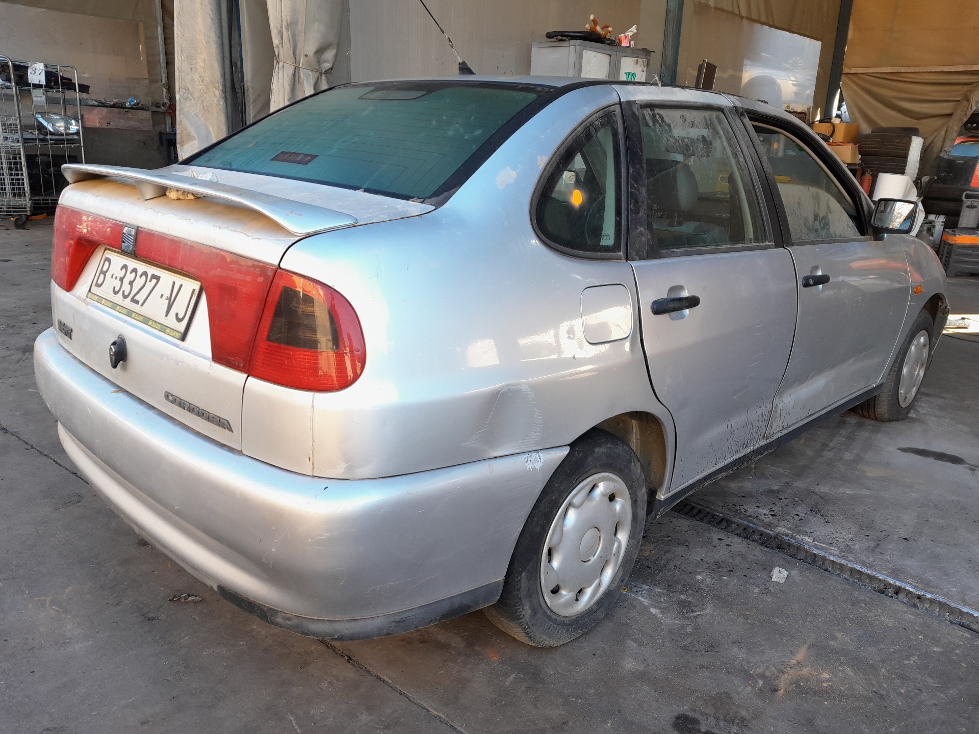 SEAT Ibiza 2 generation (1993-2002) Priekinių dešinių durų veidrodis 415312302 22461958