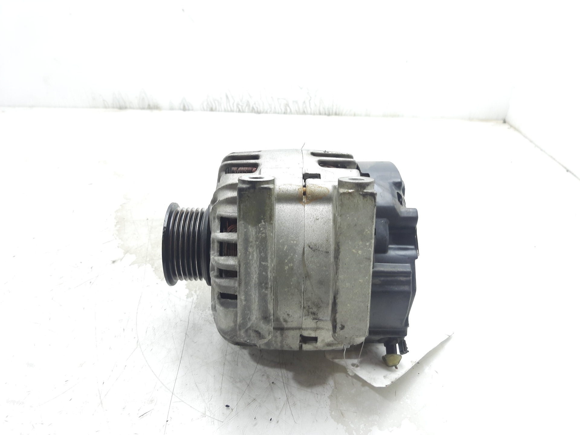 OPEL Astra J (2009-2020) Alternator 13586366 21086494