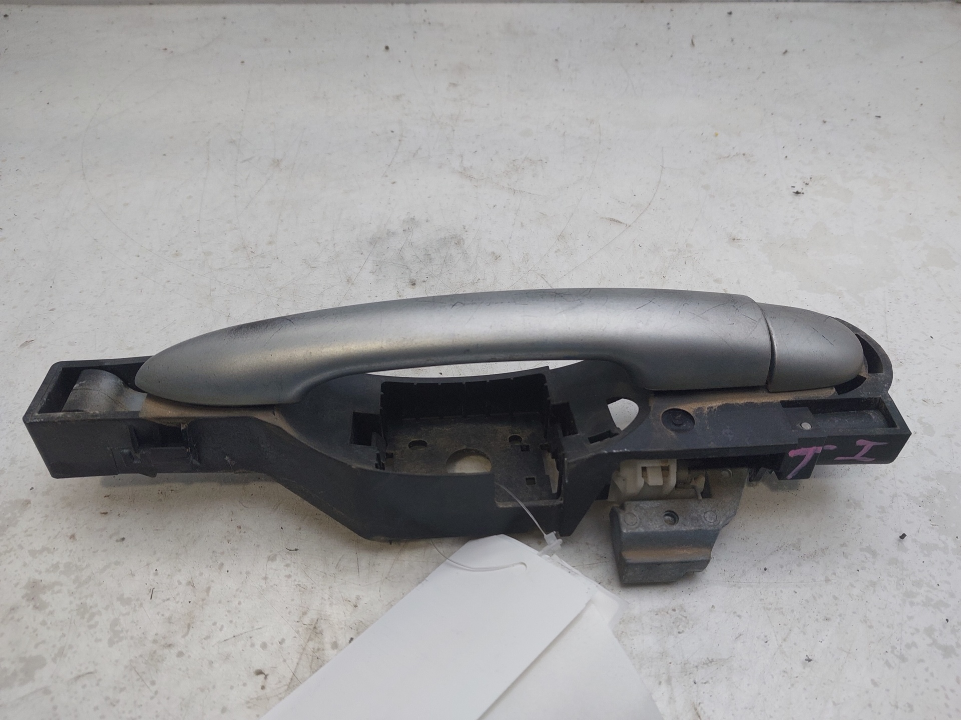 CHEVROLET Clio 2 generation (1998-2013) Rear Left Door Exterior Handle 7701475753 24298657