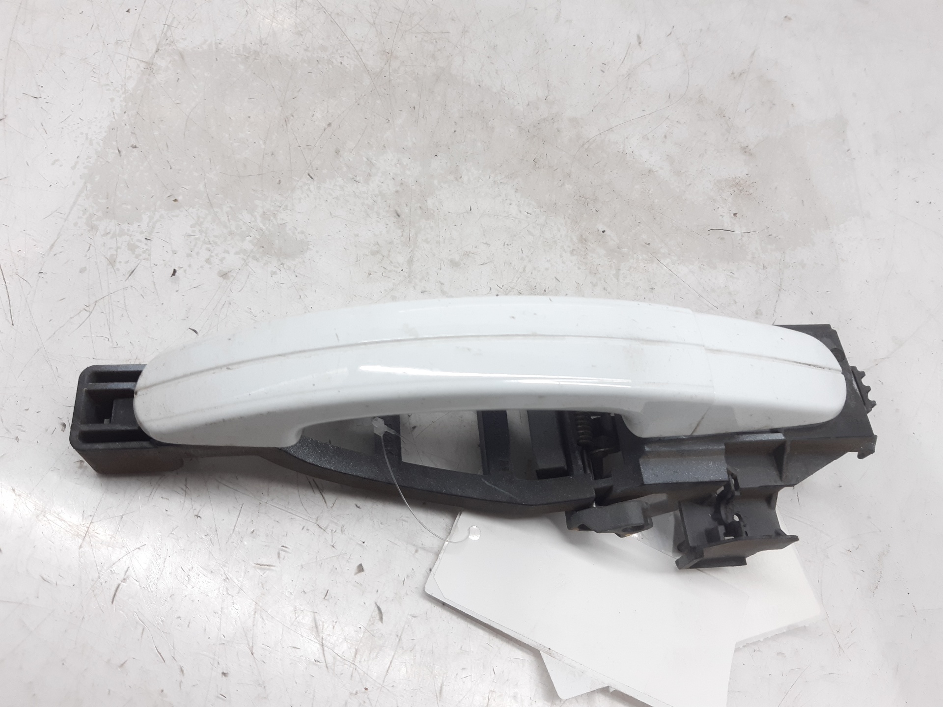 FORD Kuga 2 generation (2013-2020) Främre höger dörr yttre handtag 3M51R224A36 18647882