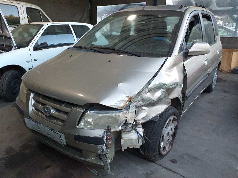 HYUNDAI Santa Fe SM (2000-2013) Lève-vitre de porte arrière gauche 9881017200 18513777