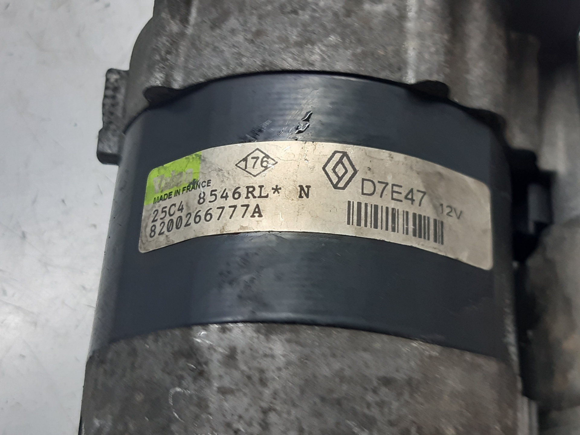 RENAULT Megane 2 generation (2002-2012) Starter Motor 8200266777A 18715946