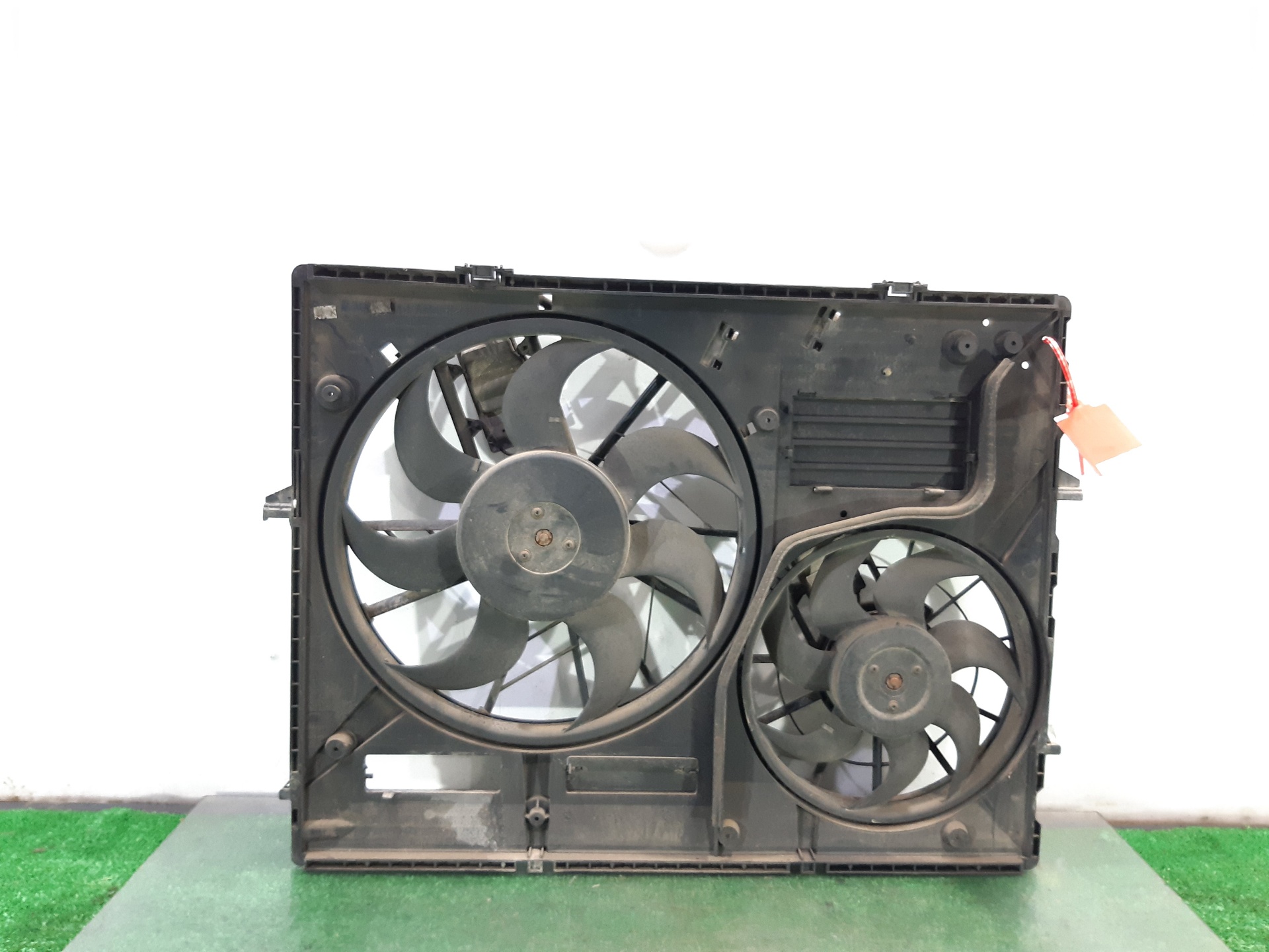 VOLKSWAGEN Touareg 1 generation (2002-2010) Difūzoriaus ventiliatorius 7L0959455F 18795697