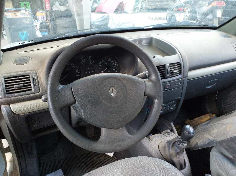 RENAULT Clio 2 generation (1998-2013) Diffuser Fan 7701050677 18415422