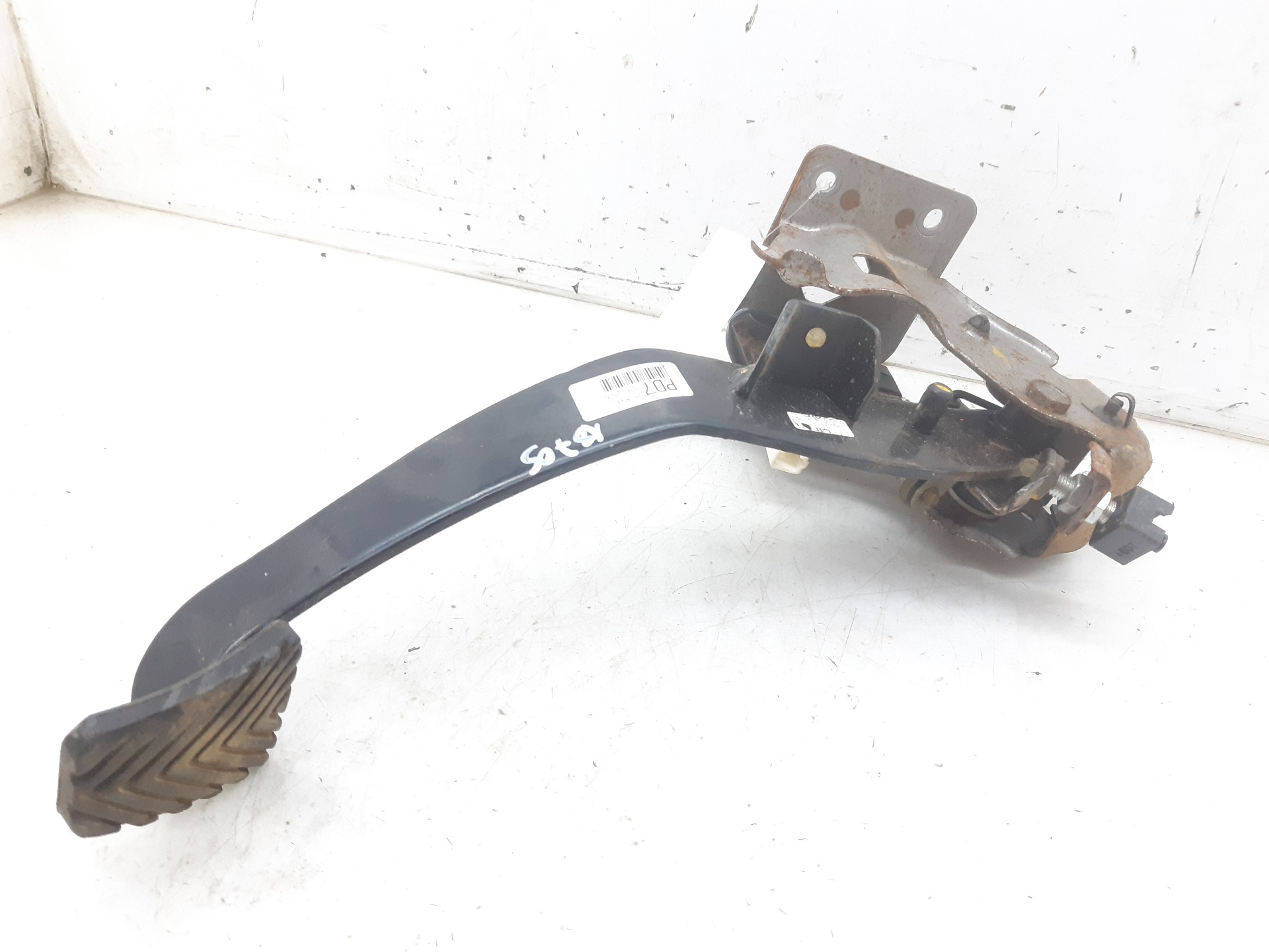 KIA Sportage 3 generation (2010-2015) Clutch Pedal 328022S05 18476368