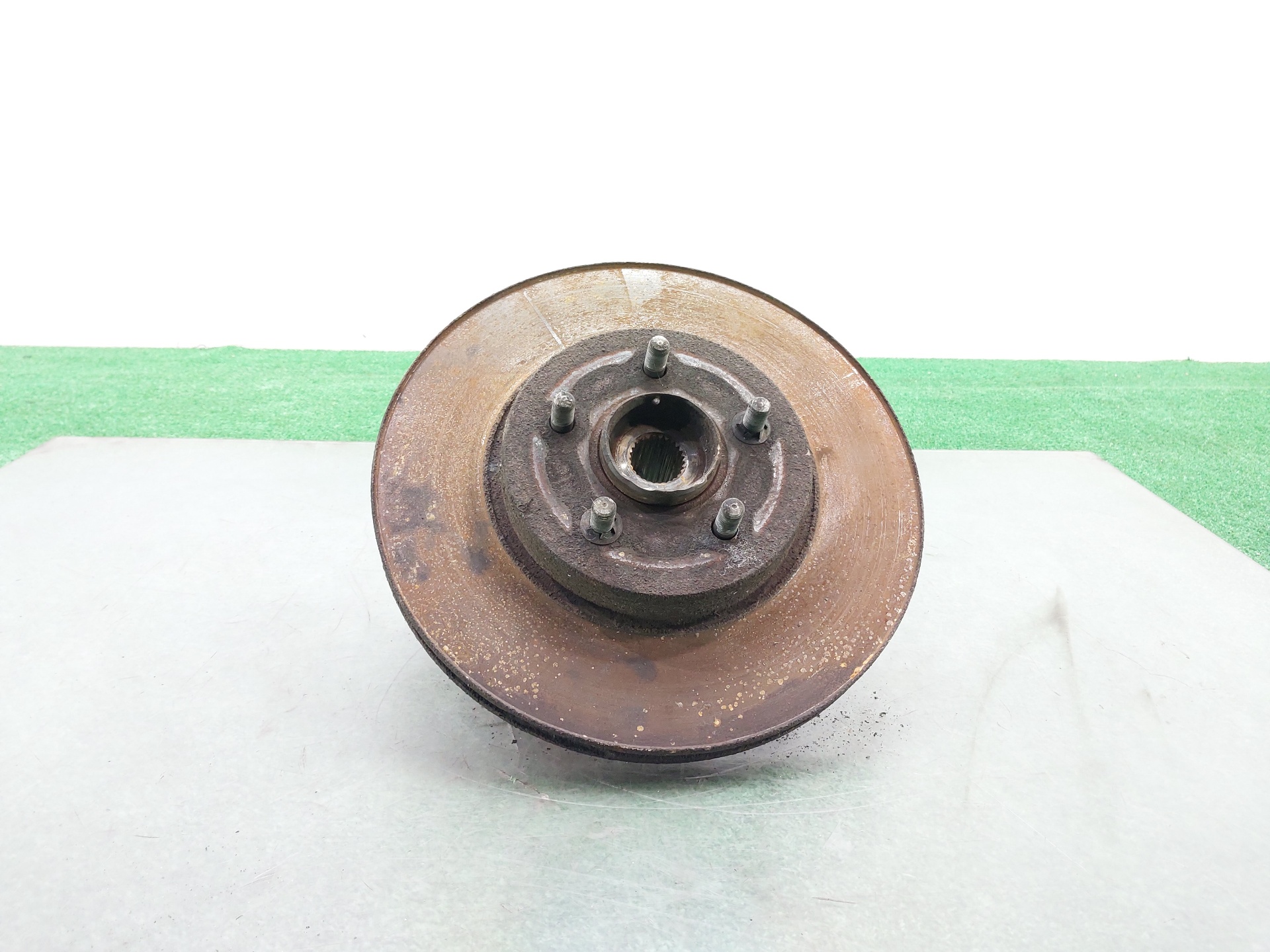FORD Mondeo 3 generation (2000-2007) Front Right Wheel Hub 1763058 24759423