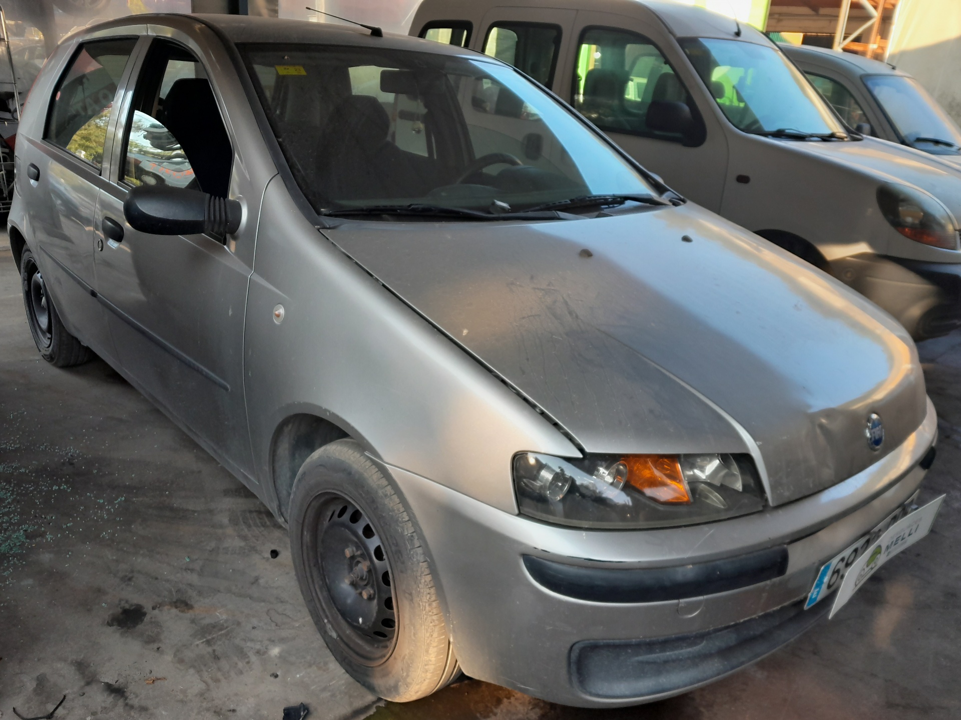 FIAT Punto 3 generation (2005-2020) Крыло переднее левое 46525315 22338685