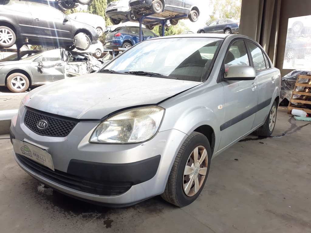 KIA Rio 2 generation (2005-2011) Стеклоподъемник передней левой двери 824011W020 18409929