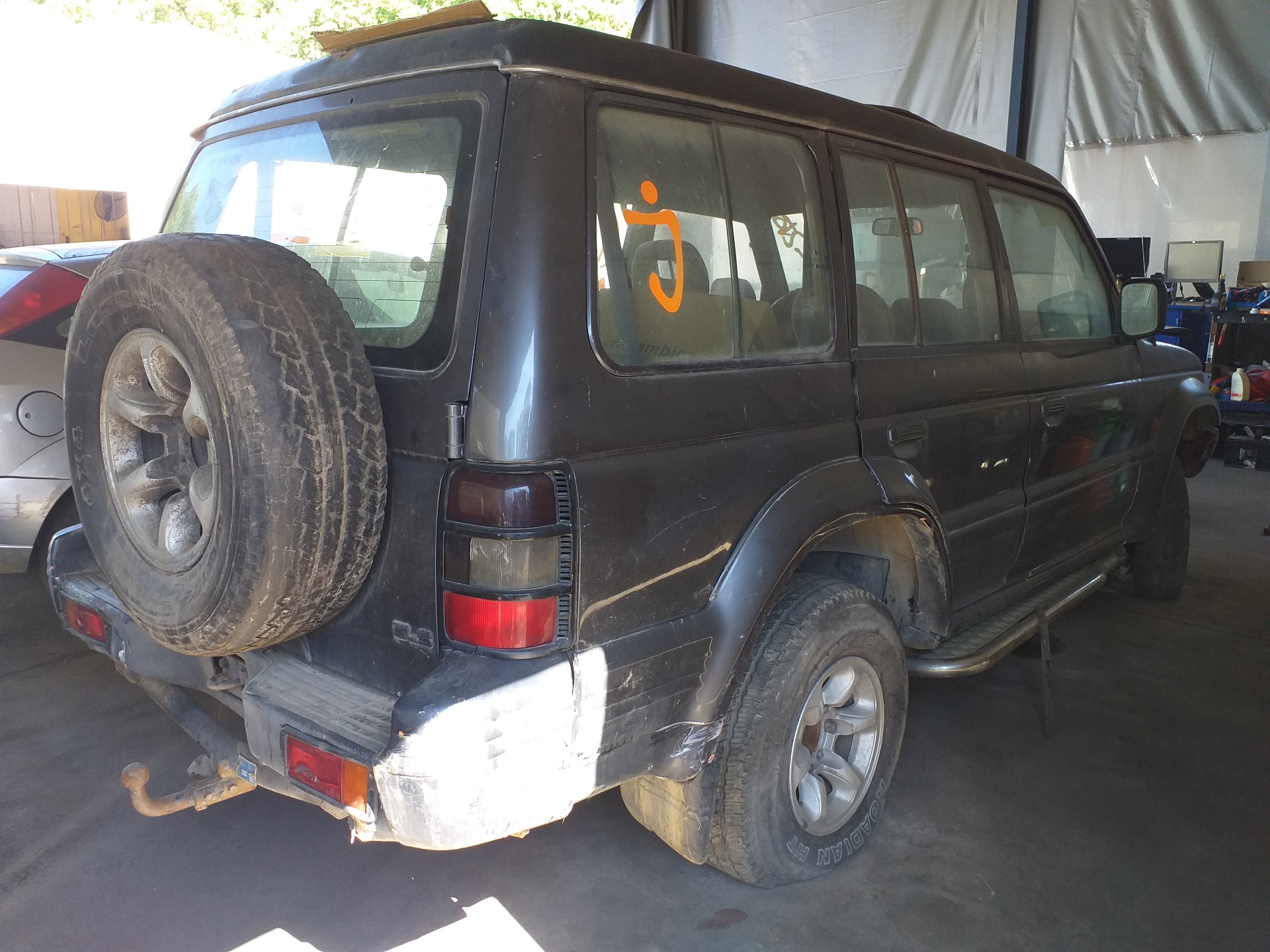 MITSUBISHI Pajero 2 generation (1991-1999) Передний левый указатель поворота MR124957 24024480