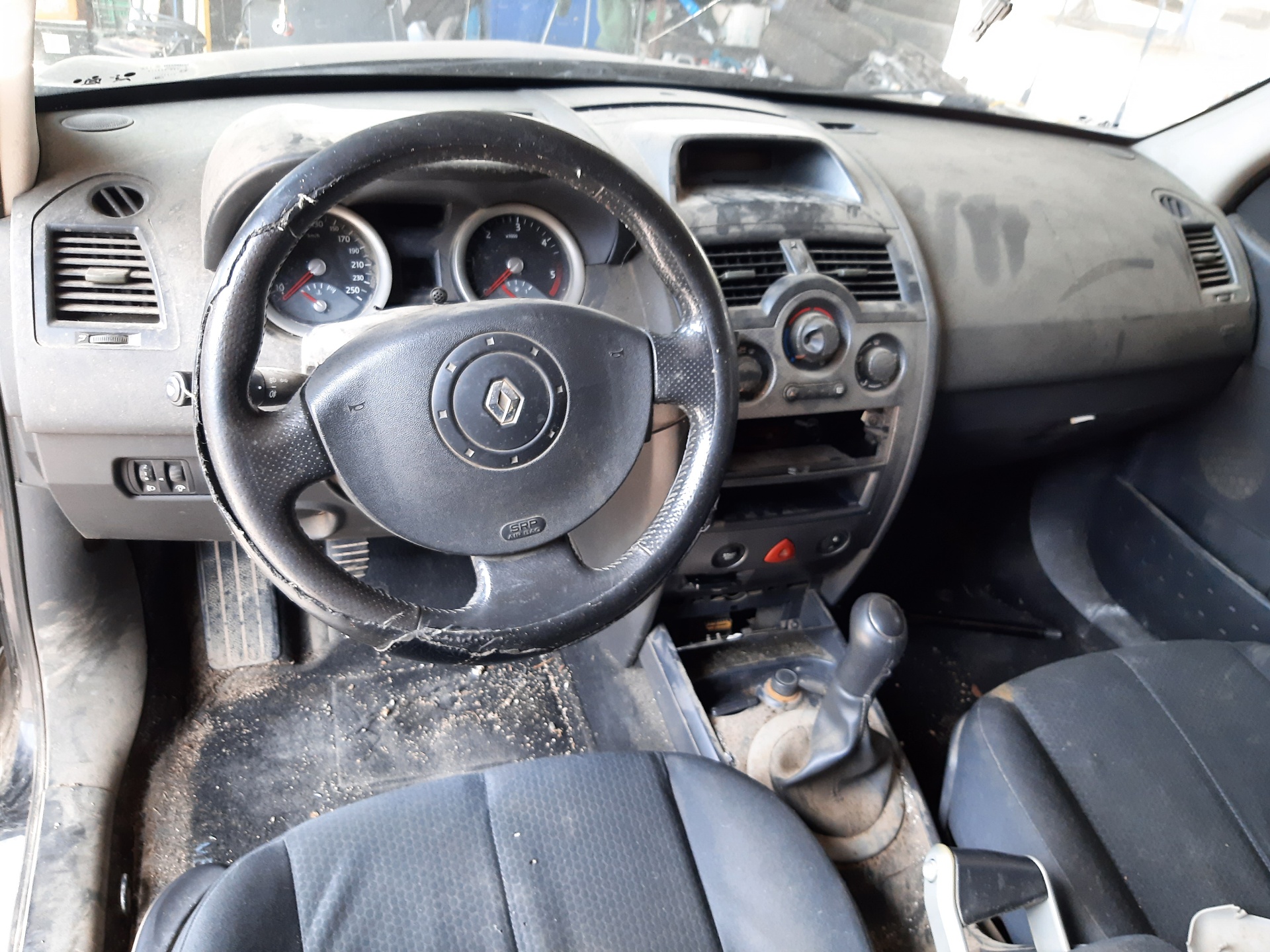 LANCIA Megane 2 generation (2002-2012) Aizmugurējās kreisās durvis 7751473732 22338535