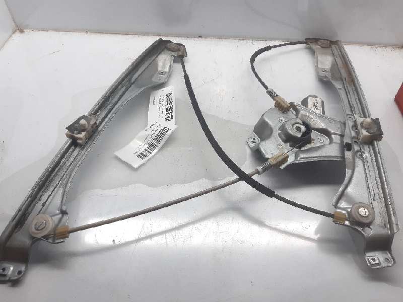 RENAULT Clio 2 generation (1998-2013) Front Left Door Window Regulator 8200291145 18541440