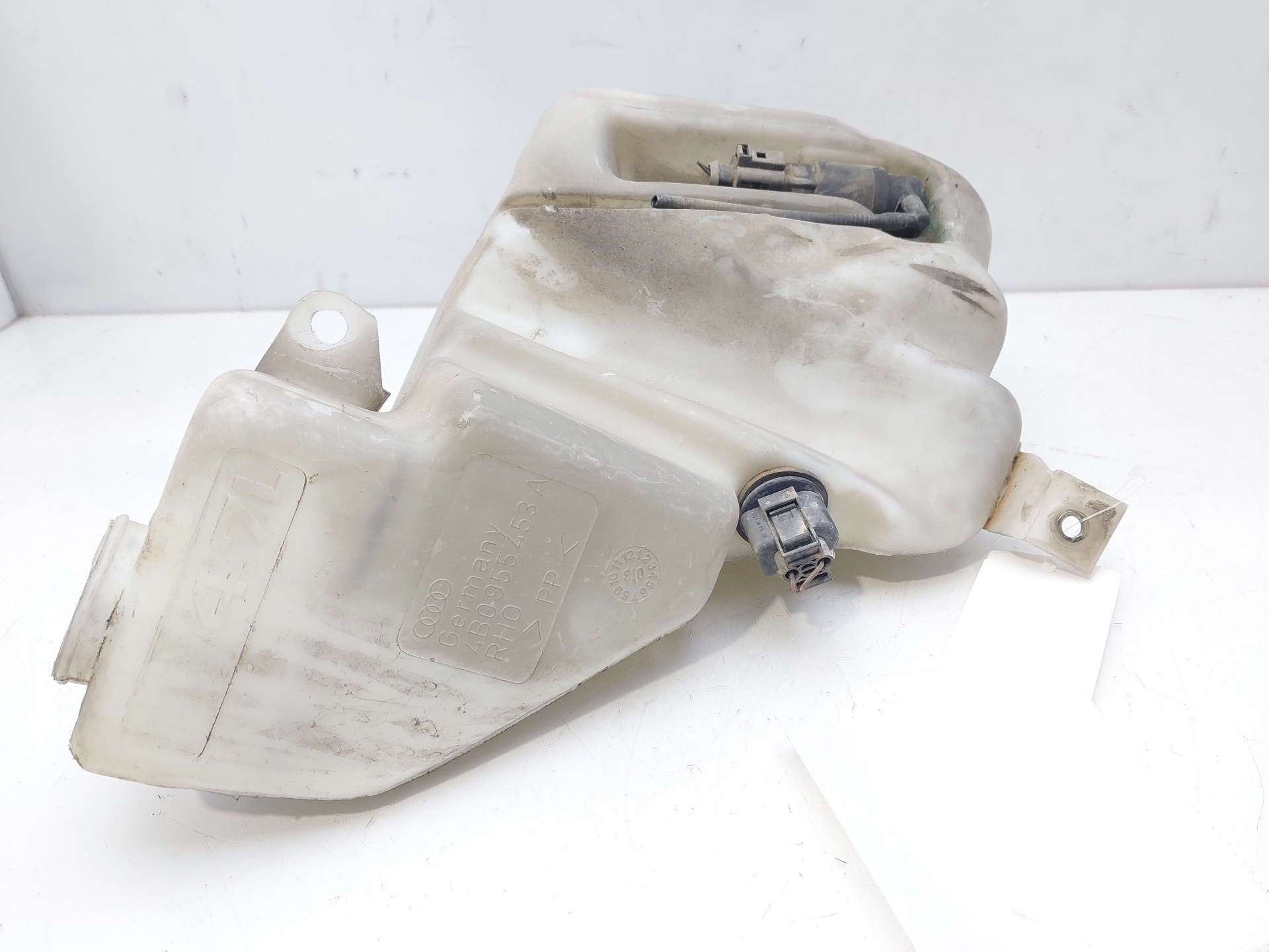 AUDI A3 8L (1996-2003) Window Washer Tank 4B0955453A 20151242