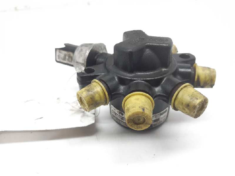 RENAULT Megane 2 generation (2002-2012) Conducta alimentare auto 8200057345 18459813