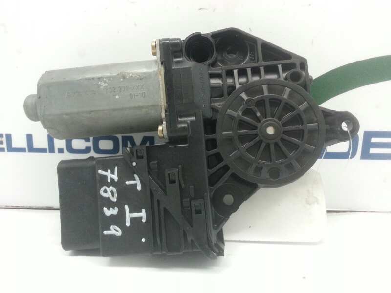 CHEVROLET Bora 1 generation (1998-2005) Rear Left Door Window Control Motor 0130821767 20165207