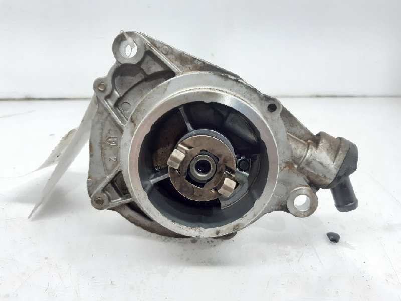 OPEL Omega B (1994-2003) Vacuum Pump 72832710C 24960713