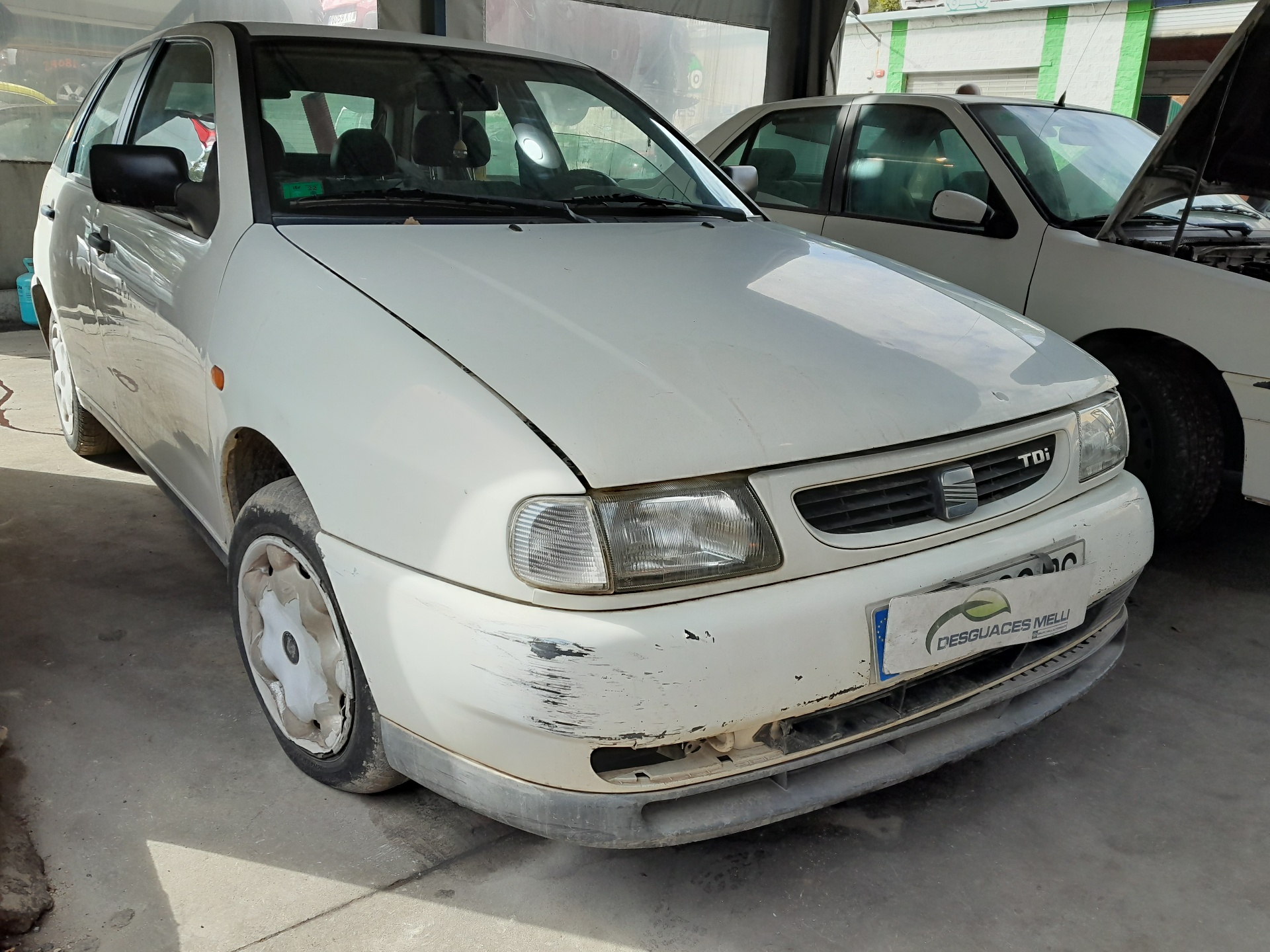 SEAT Cordoba 1 generation (1993-2003) Priekšējās labās durvis 6K4831052C 22463803