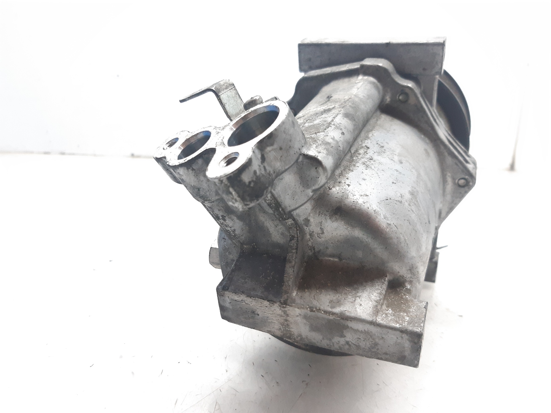 NISSAN Juke YF15 (2010-2020) Hасос кондиционера 926003ZL1A 18711141