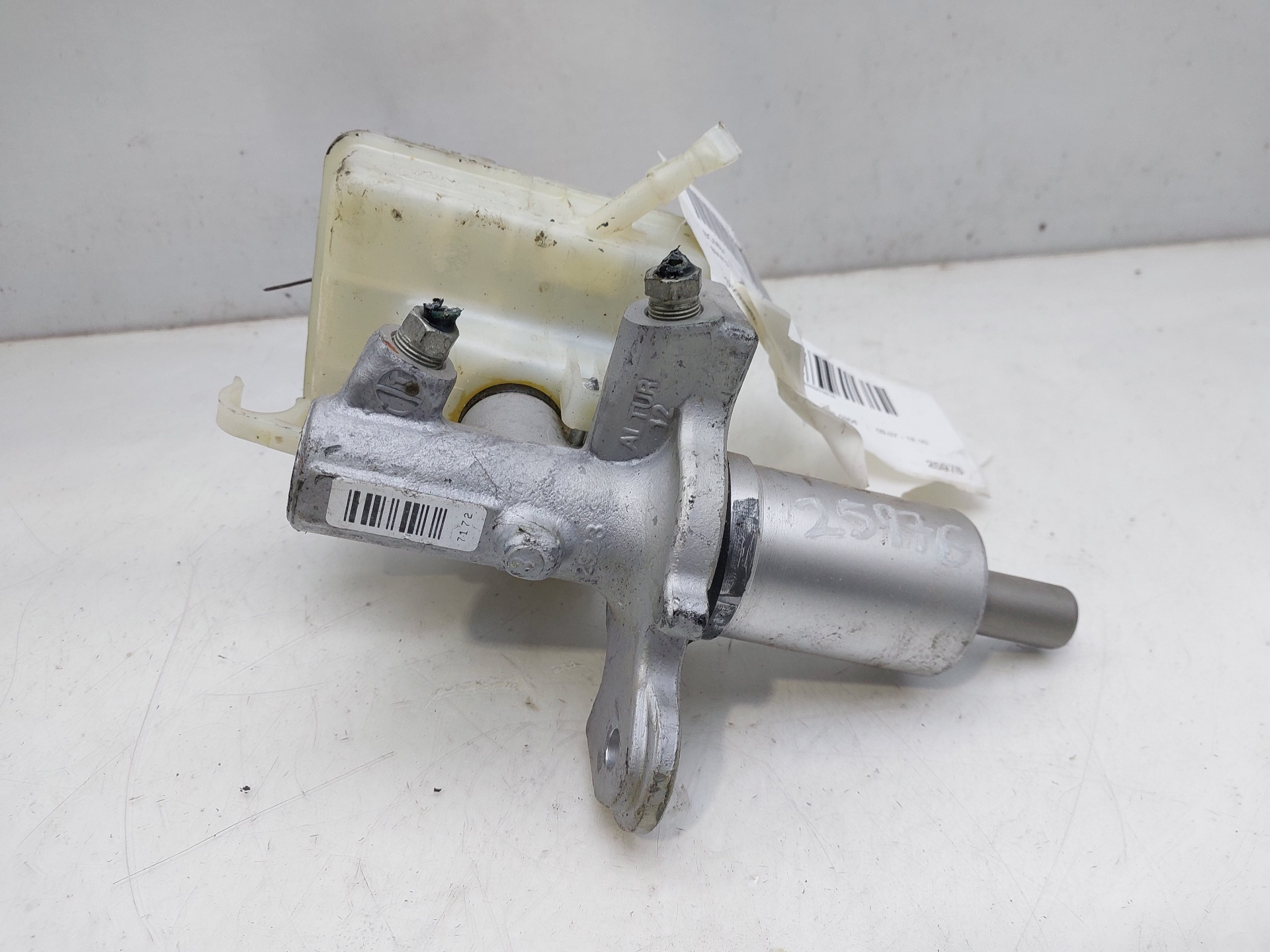 BMW 5 Series E60/E61 (2003-2010) Brake Cylinder 34336786586 24140219