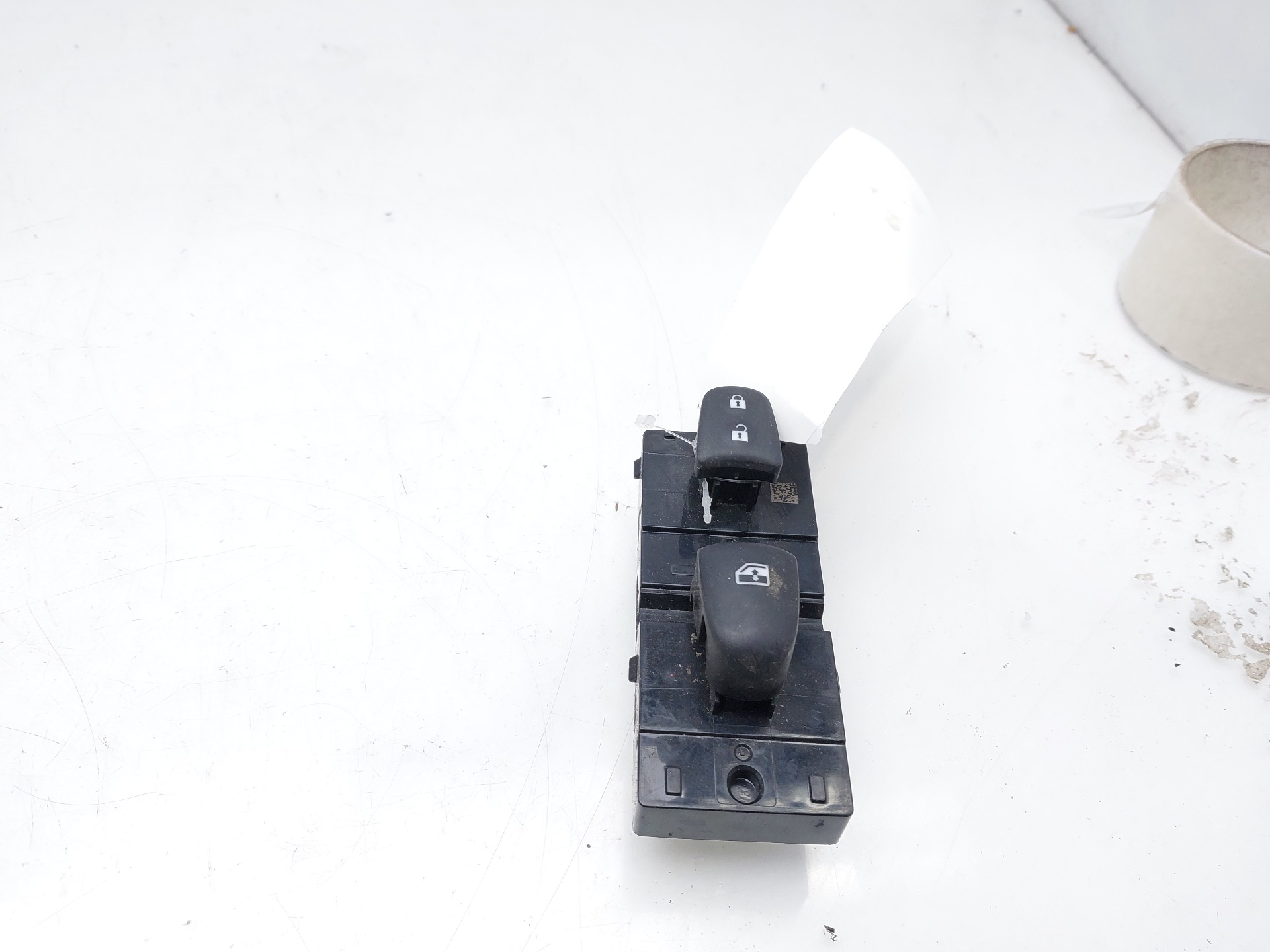 NISSAN Qashqai 2 generation (2013-2023) Front Right Door Window Switch 254114CE0A 21010893