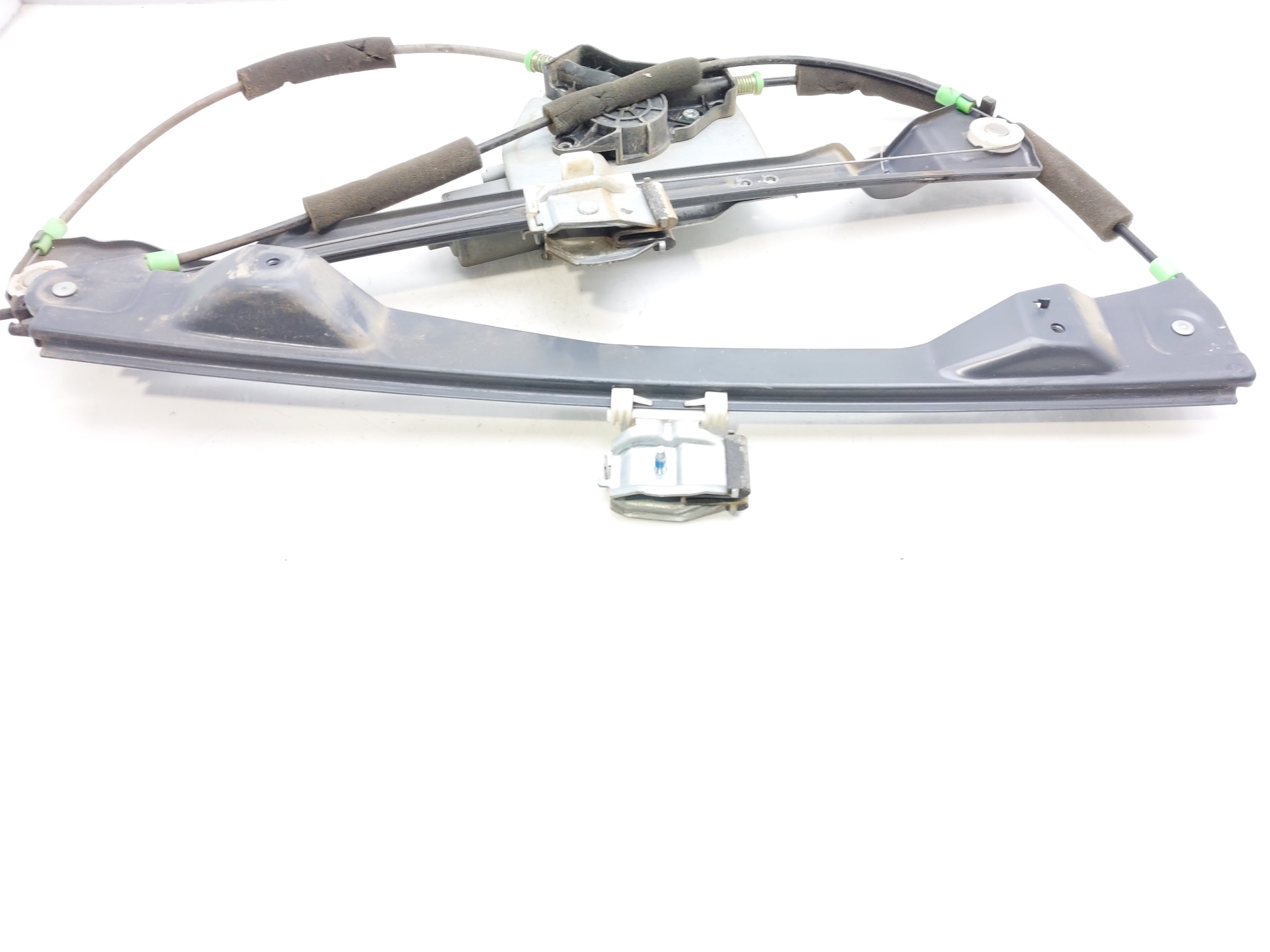 Elevalunas delantero derecho D20DT 7232109004 de Ssangyong Actyon i 2006-0 155 CV - pieza usada