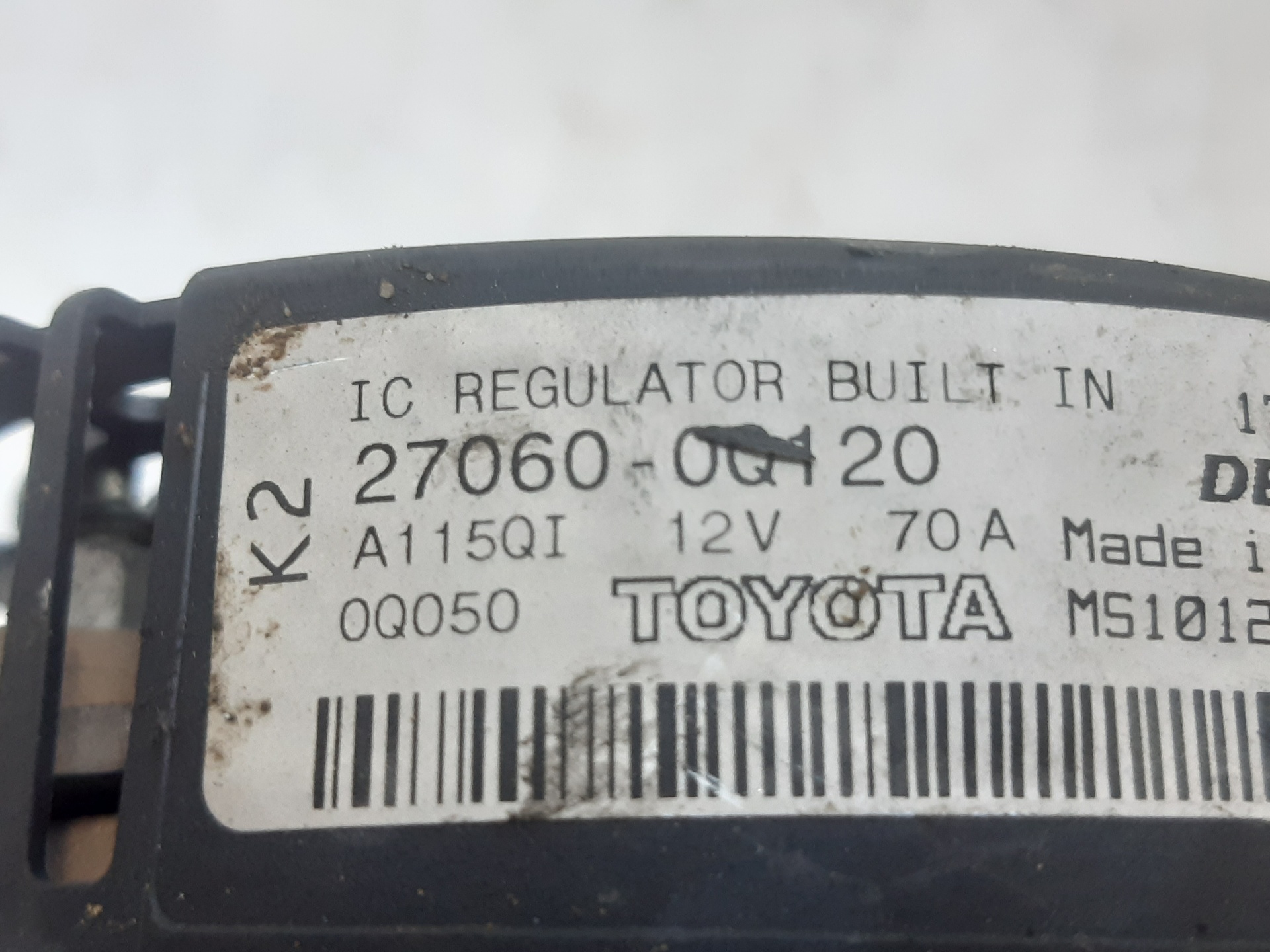 TOYOTA Aygo 1 generation (2005-2014) Генератор 270600Q120 21334722