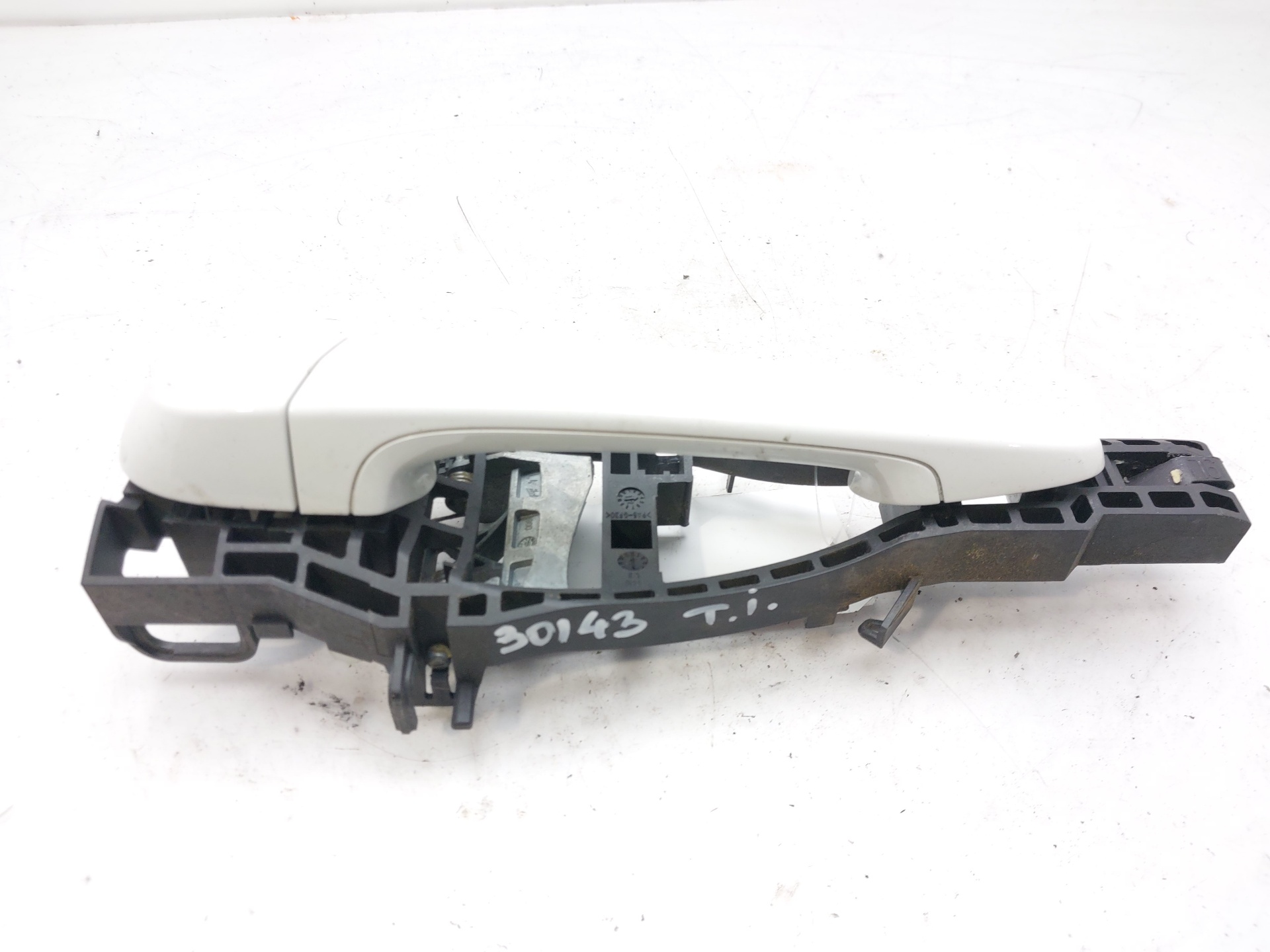 BMW 3 Series F30/F31 (2011-2020) Rear Left Door Exterior Handle 51217207561 24128876