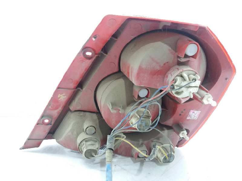 Scheinwerfer hinten links B12S1 96540268 de Chevrolet Aveo / kalos hatchback (t200) 2003-0 72 CV - pieza usada