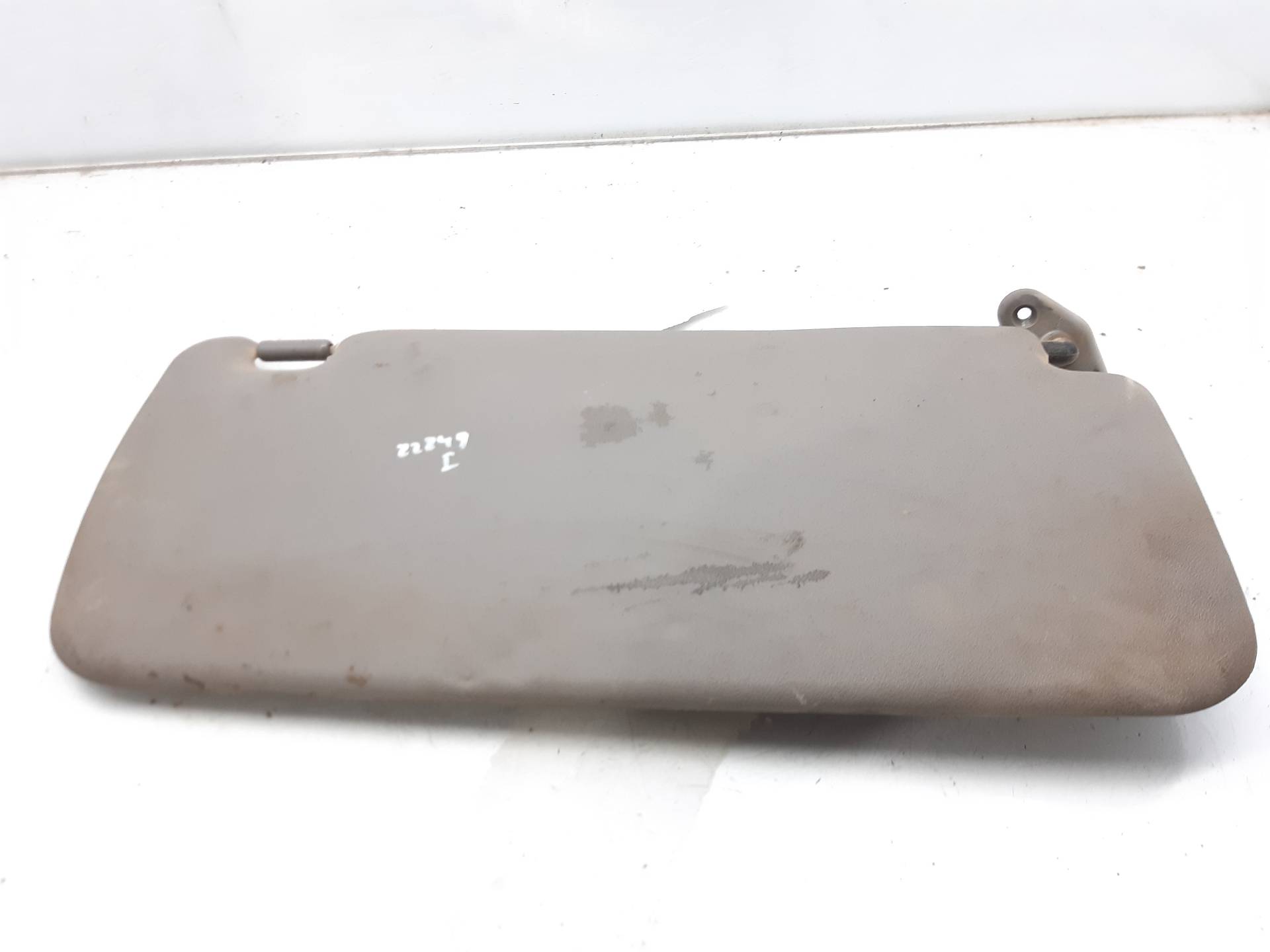 NISSAN Navara D22 (1997-2005) Left Side Sun Visor 96401VJ400 22042585