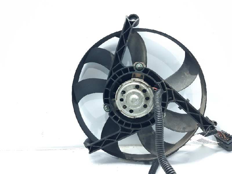 SEAT Leon 1 generation (1999-2005) Ventilator difuzor 1J0959455 21249754