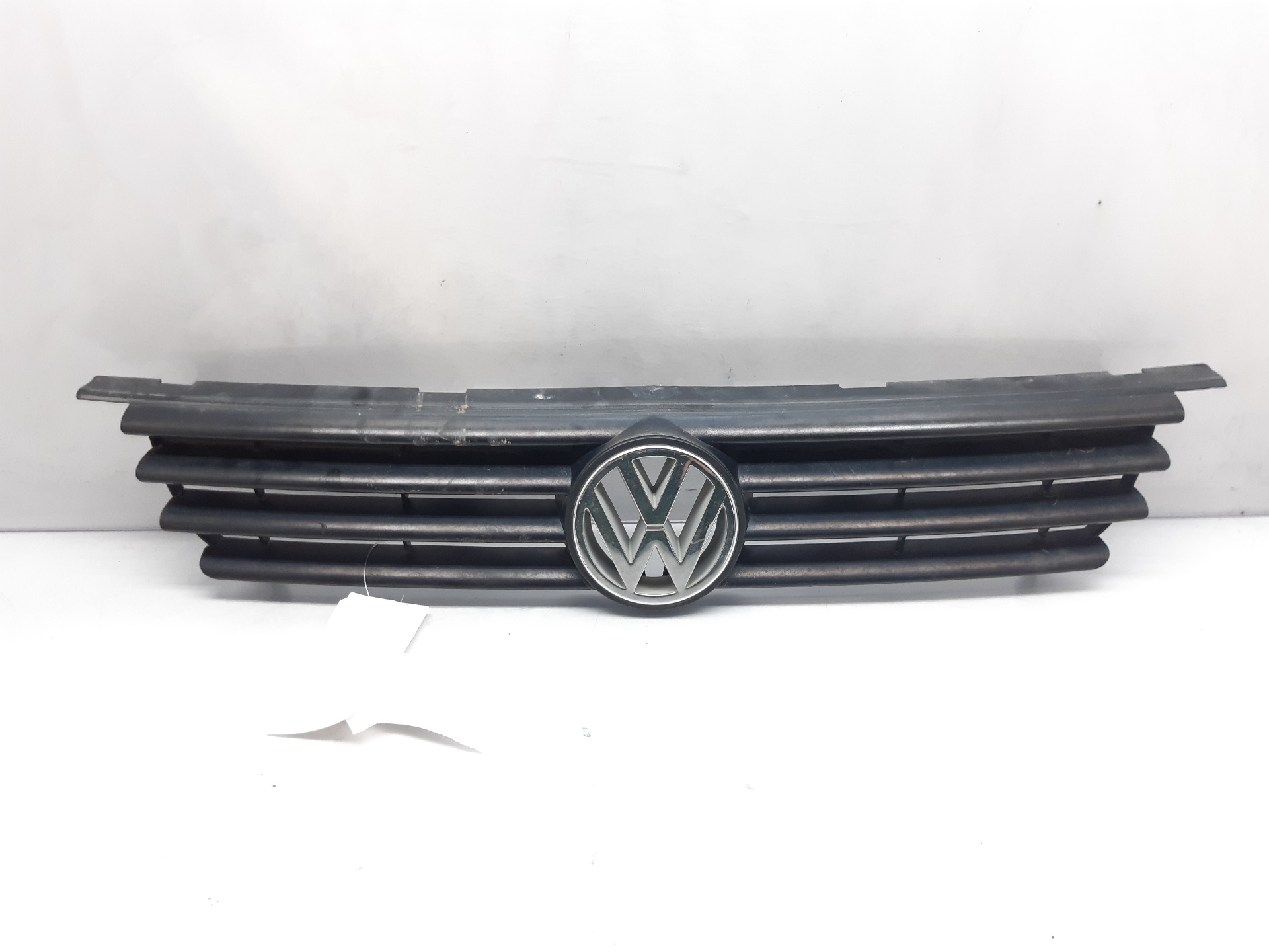 VOLKSWAGEN Polo 3 generation (1994-2002) Решетка радиатора 6N0853653B 22459404