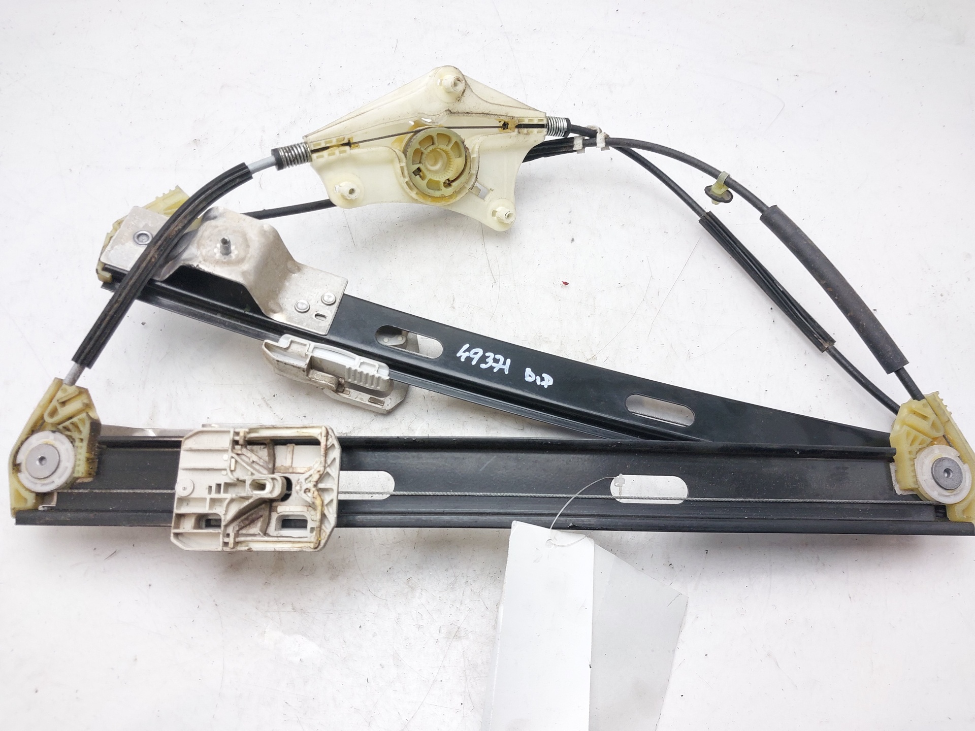 SEAT Leon 3 generation (2012-2020) Front Right Door Window Regulator 5F4837462D 22484622