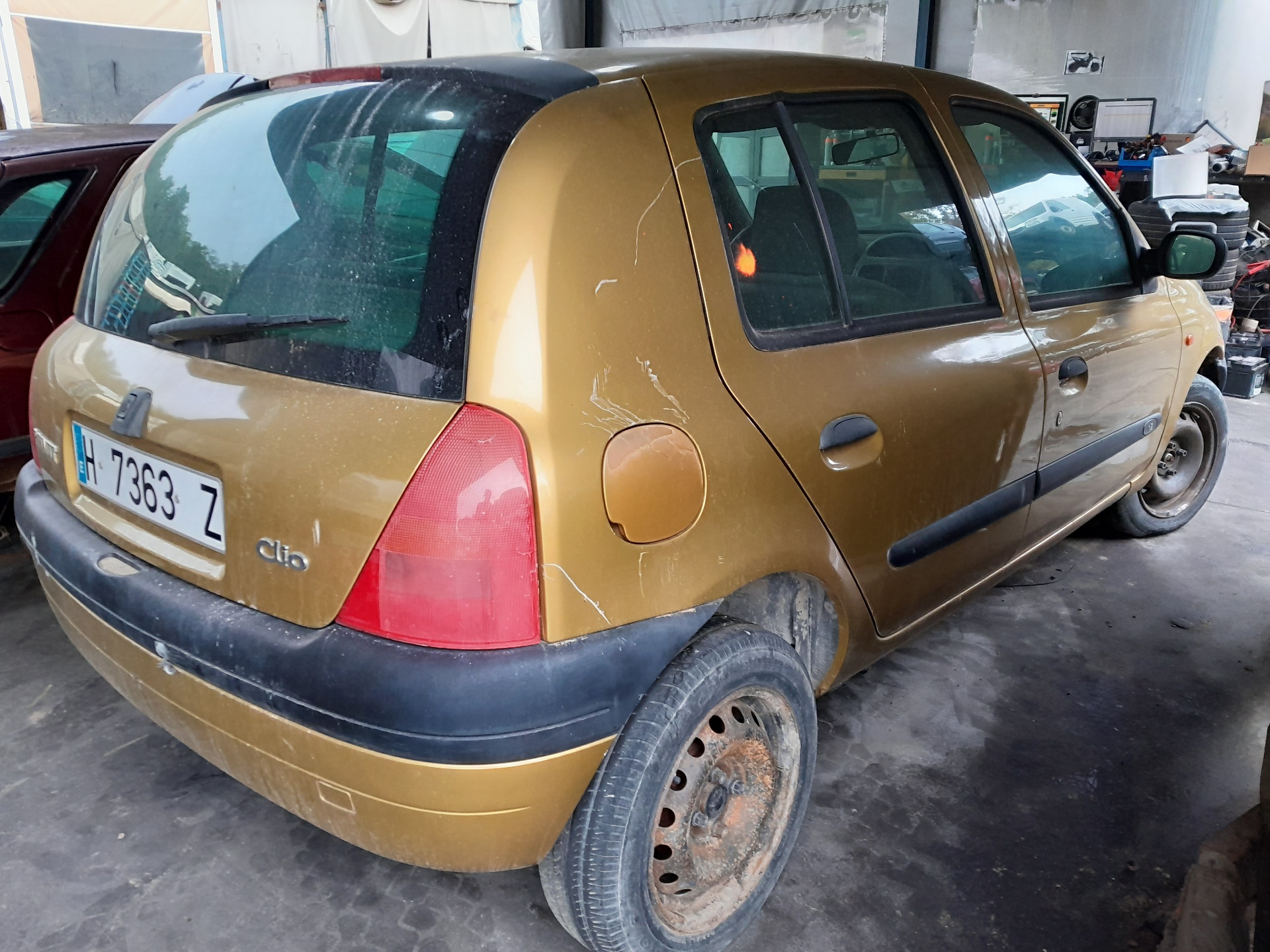 VAUXHALL Clio 2 generation (1998-2013) Дверь задняя левая 7751472475 21448388