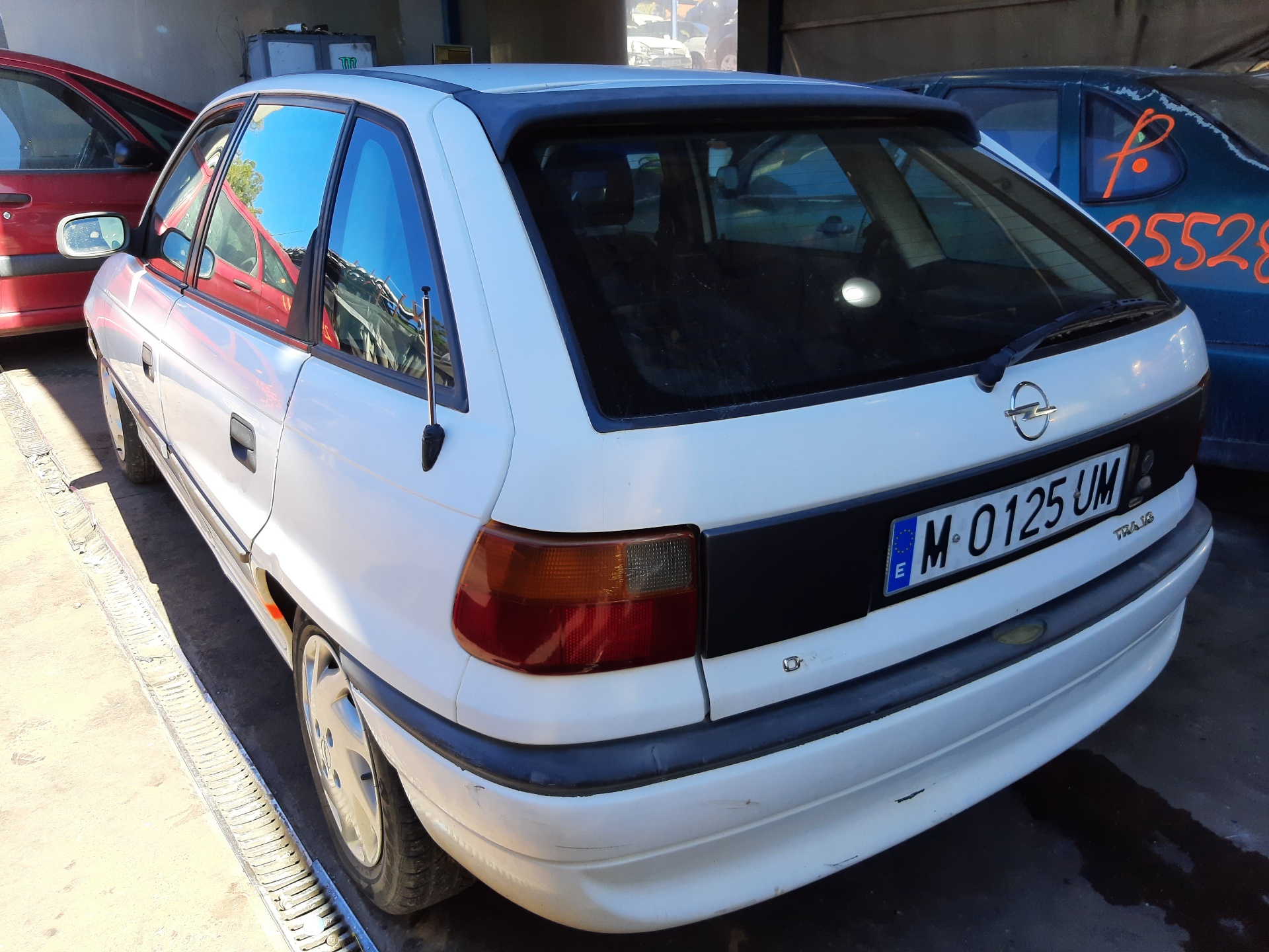 OPEL Astra F (1991-2002) Стартер D6RA 18738937